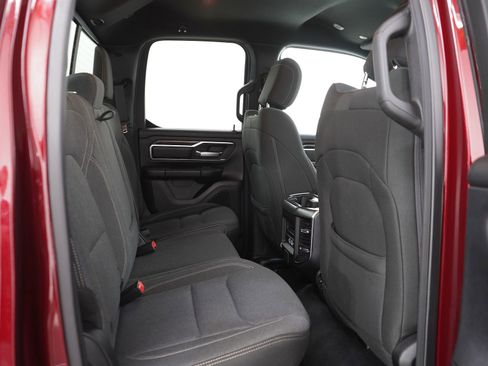 Used 2019 RAM 1500 Big Horn AWD/4WD image 14