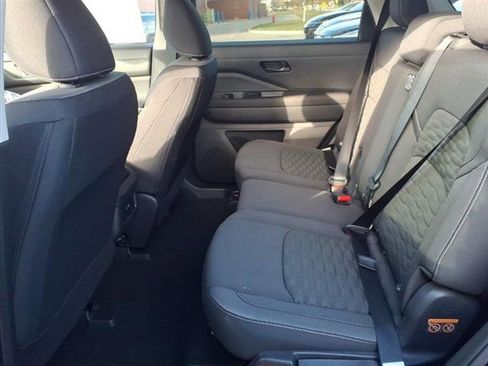 New 2025 Nissan Pathfinder S w/ Cargo Package image 29