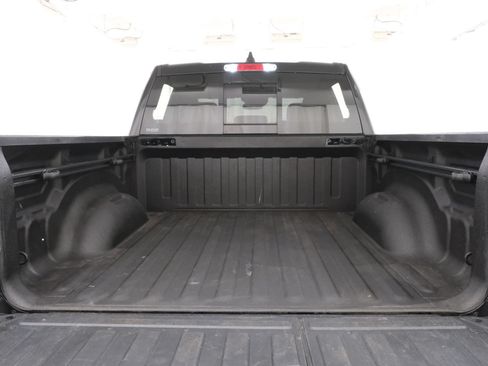 Used 2020 RAM 1500 Limited w/ Black Appearance Package RWD image 39