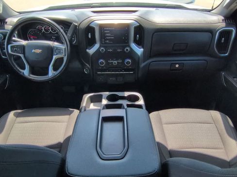 Used 2021 Chevrolet Silverado 1500 LT w/ Bed Protection Package AWD/4WD image 15