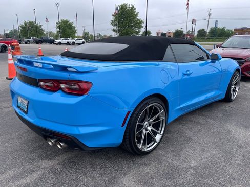 Used 2023 Chevrolet Camaro LT w/ Technology Package RWD image 3