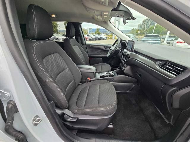 Used 2025 Ford Escape Active AWD/4WD image 11