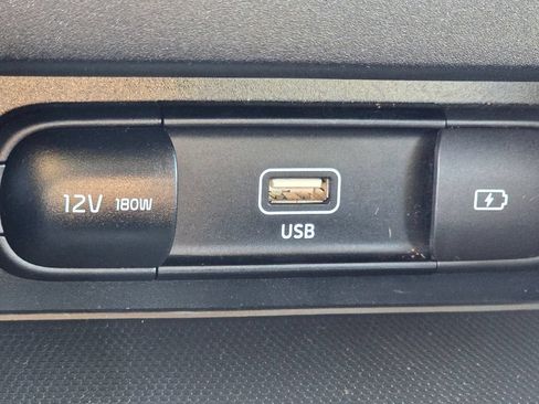 Used 2024 Kia Forte LXS w/ LXS Technology Package FWD image 22