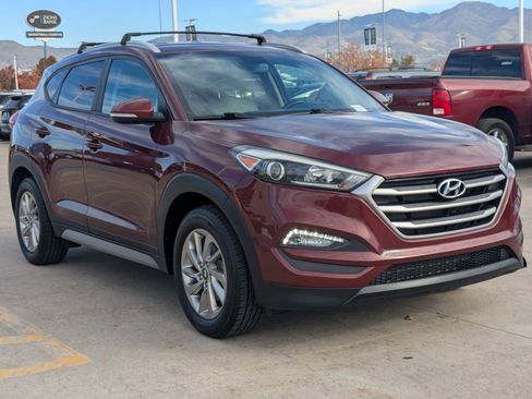 Used 2017 Hyundai Tucson SE Plus image 7