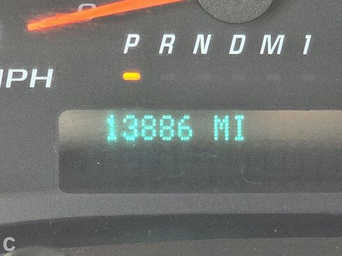 Used 2024 GMC Savana 2500 w/ Driver Convenience Package RWD image 34