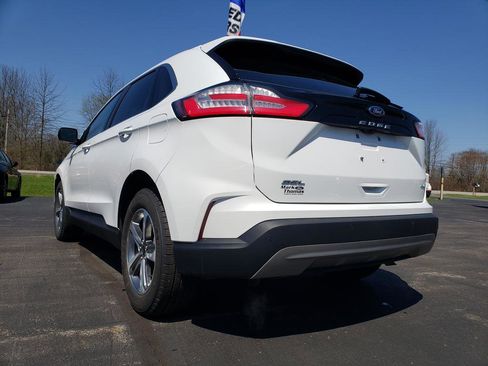 Used 2023 Ford Edge SEL w/ Convenience Package image 8