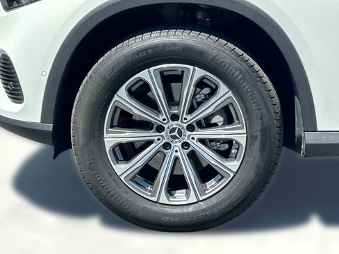 Certified 2024 Mercedes-Benz GLC 300 image 12