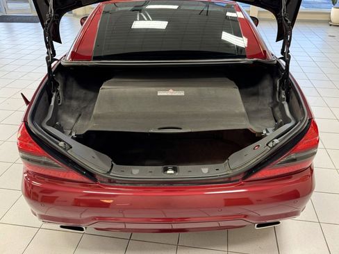 Used 2011 Mercedes-Benz SL 550 image 48
