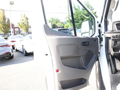 Used 2023 Ford Transit 350 XL RWD image 25