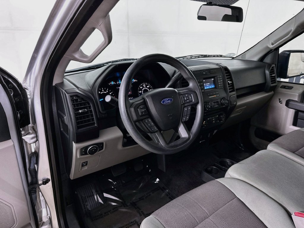Used 2017 Ford F150 XL w/ Equipment Group 101A Mid RWD image 10