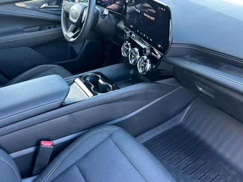 New 2024 Chevrolet Blazer EV AWD Police image 18