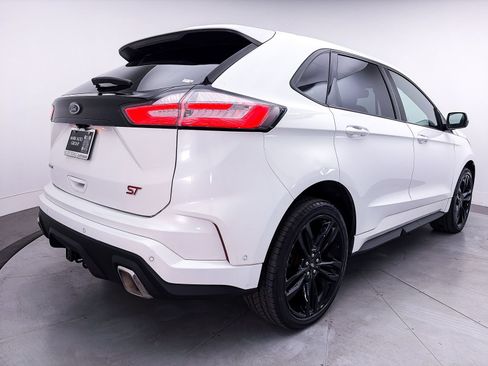 Used 2020 Ford Edge ST w/ Equipment Group 401A AWD/4WD image 16