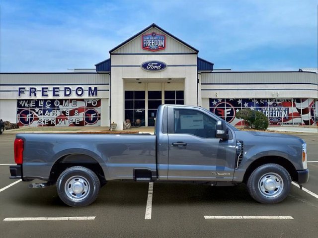 New 2025 Ford F250 XL RWD image 8