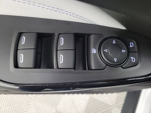 New 2026 Chevrolet Trax LT w/ Midnight Edition image 28