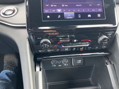 New 2025 Jeep Grand Cherokee Laredo X image 23