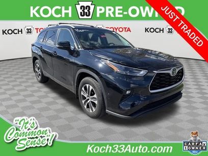 Used 2023 Toyota Highlander XLE