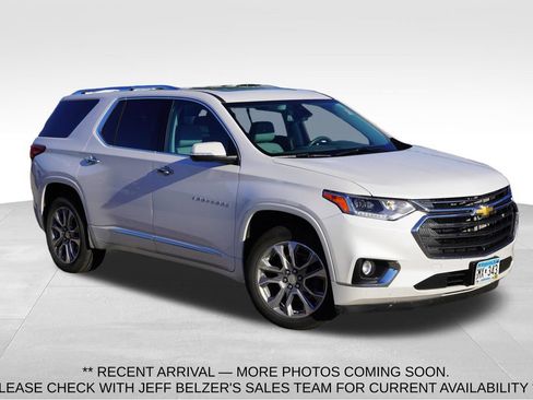 Certified 2021 Chevrolet Traverse Premier AWD/4WD image 1