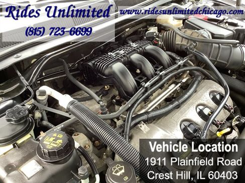 Used 2011 Ford Taurus Limited FWD image 39