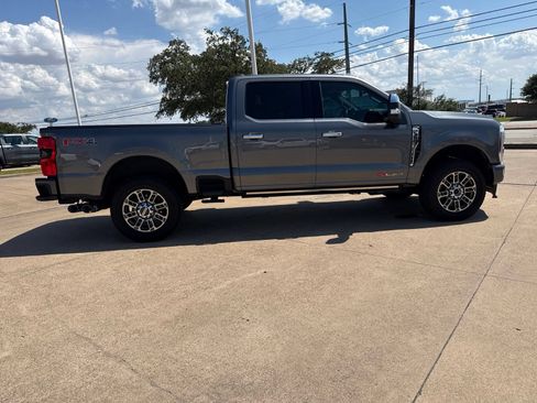 Used 2024 Ford F350 Limited w/ FX4 Off-Road Package AWD/4WD image 8