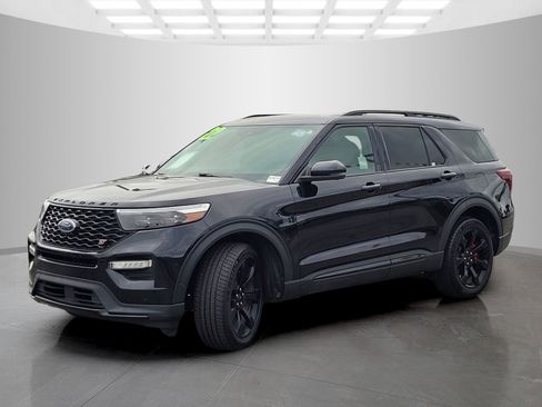 Used 2022 Ford Explorer ST w/ Equipment Group 401A image 8