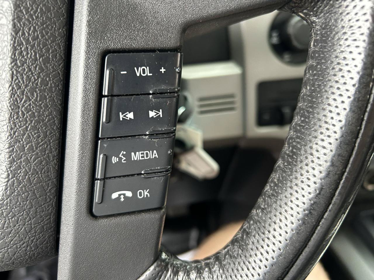 Used 2012 Ford F150 Raptor w/ Raptor Luxury Pkg AWD/4WD image 20