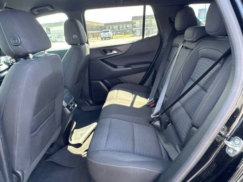 Used 2025 Chevrolet Equinox LT FWD image 20