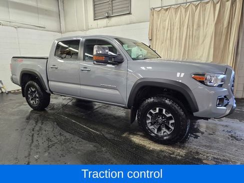 Used 2020 Toyota Tacoma TRD Off-Road image 6