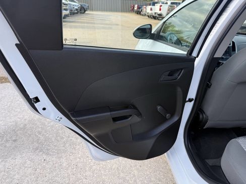 Used 2020 Chevrolet Sonic LT FWD image 14