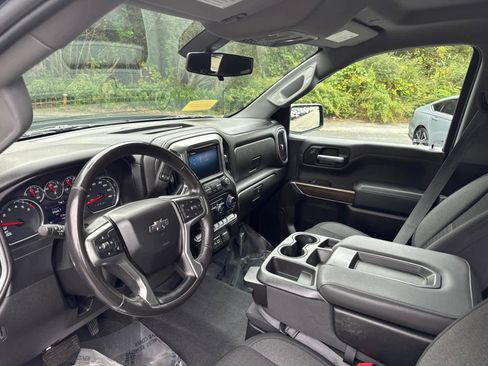 Used 2020 Chevrolet Silverado 1500 LT Trail Boss w/ Convenience Package image 13