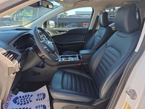 Certified 2022 Ford Edge SEL w/ Sport Appearance Package image 15