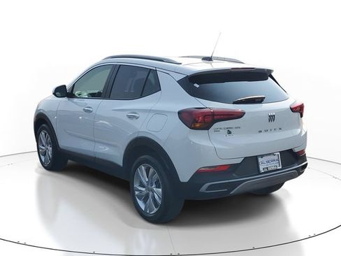 Certified 2024 Buick Encore GX Preferred AWD/4WD image 3