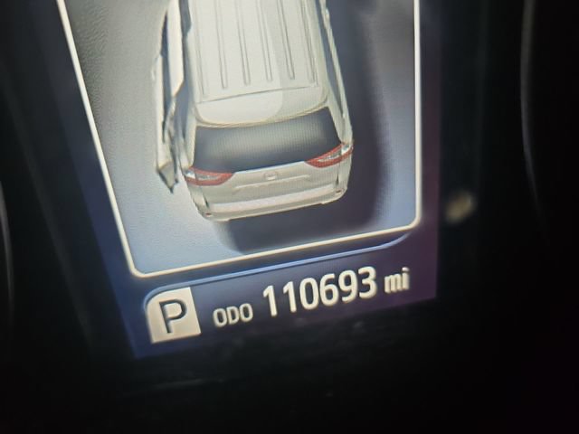 Used 2020 Toyota Sienna SE Premium w/ Nightshade Edition FWD image 18