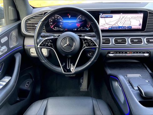 Used 2024 Mercedes-Benz GLE 350 4MATIC image 5