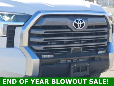 Used 2024 Toyota Tundra Limited image 7