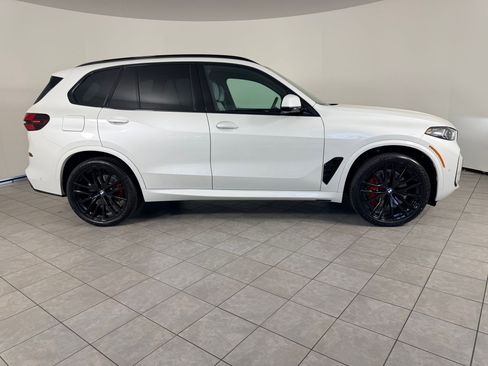 Used 2026 BMW X5 xDrive40i w/ M Sport Package image 8