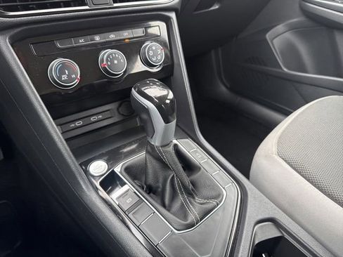 Used 2024 Volkswagen Taos S image 26