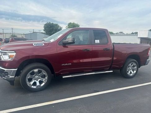 Used 2023 RAM 1500 Big Horn AWD/4WD image 1