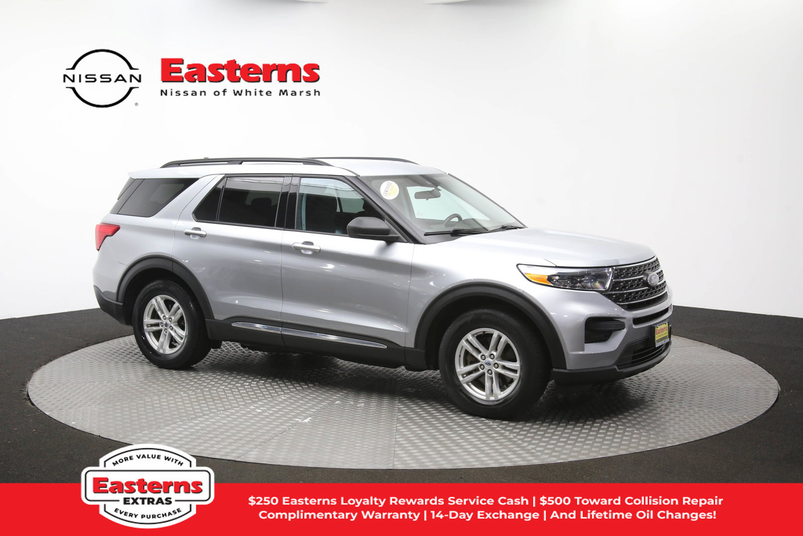 Used 2023 Ford Explorer XLT RWD image 42
