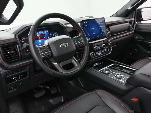 Certified 2024 Ford Expedition Limited AWD/4WD image 13