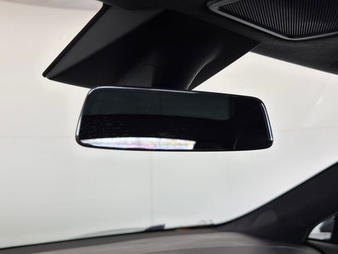 Used 2020 Tesla Model S Long Range image 17