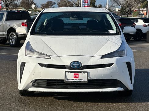 Certified 2022 Toyota Prius LE image 10