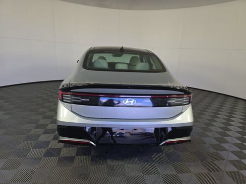 Used 2024 Hyundai Sonata SEL w/ Convenience Package image 6