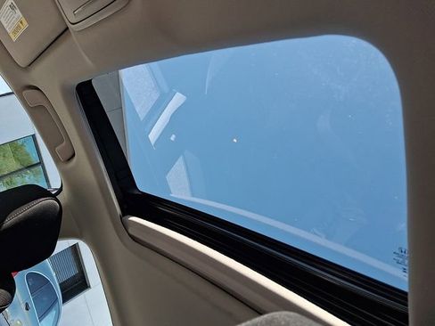 Certified 2024 Honda Accord EX image 14