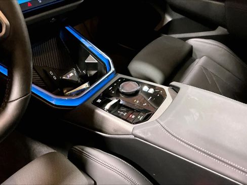 Used 2025 BMW X3 xDrive30i w/ Premium Package image 20