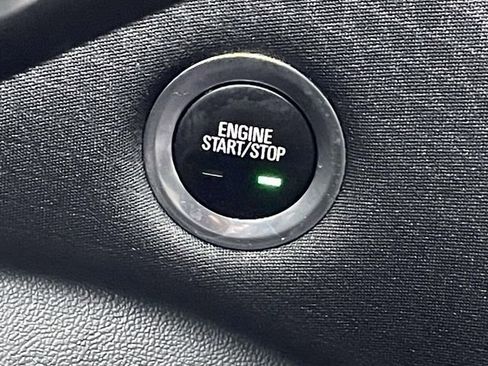 Used 2023 Chevrolet Malibu LT image 29