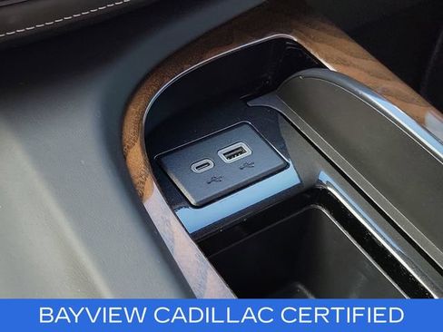 Used 2024 Cadillac Escalade Sport Platinum w/ LPO, ONYX Package AWD/4WD image 37