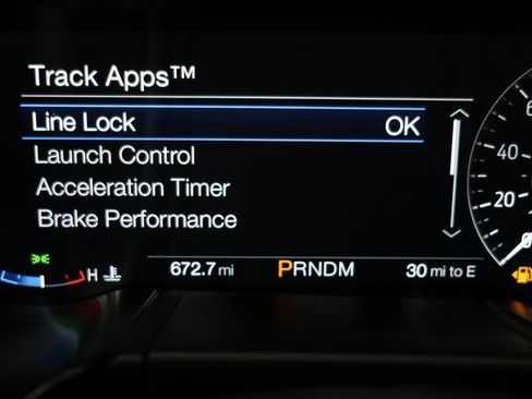 Used 2022 Ford Mustang Shelby GT500 w/ Carbon Fiber Track Pack image 98