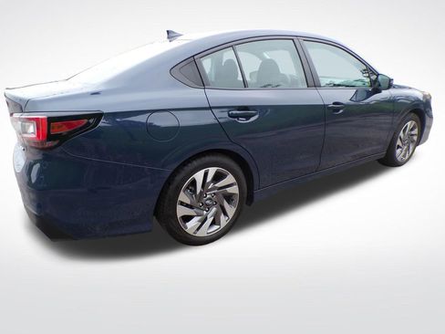 Used 2025 Subaru Legacy Limited AWD/4WD image 7