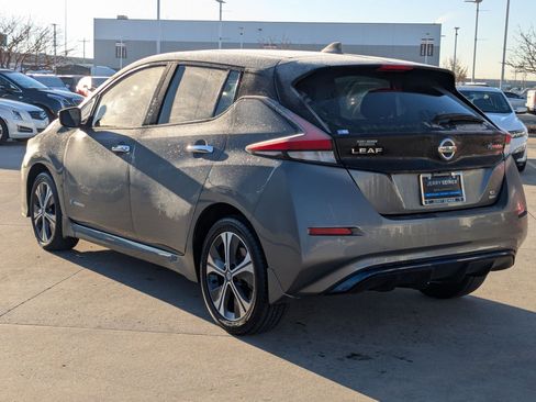 Used 2019 Nissan Leaf SL Plus image 3