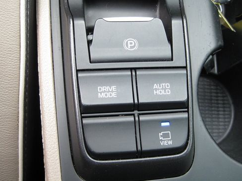 Used 2021 Hyundai Tucson Limited FWD image 23